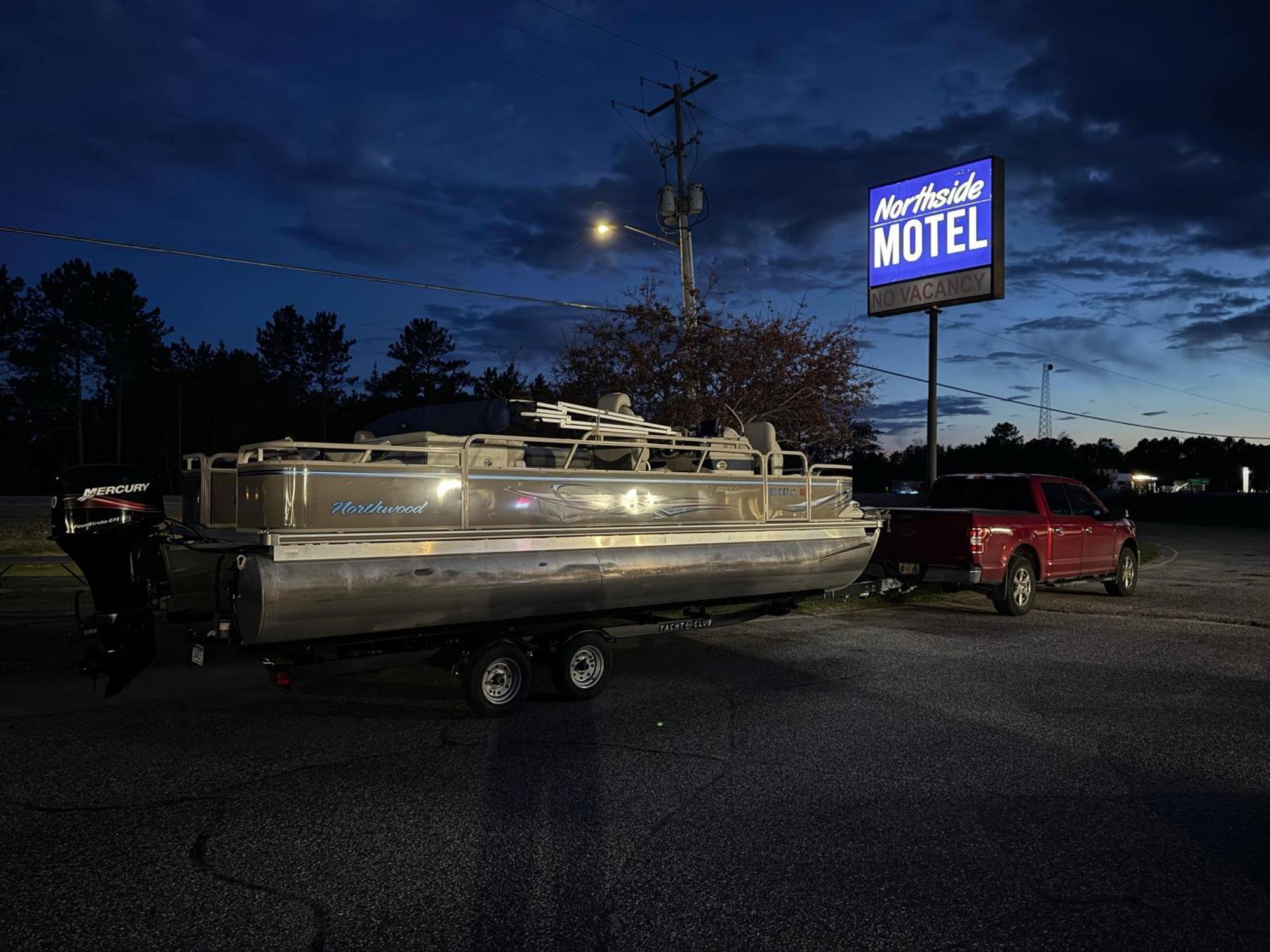 Northside Motel Vermilion Bay Exteriör bild